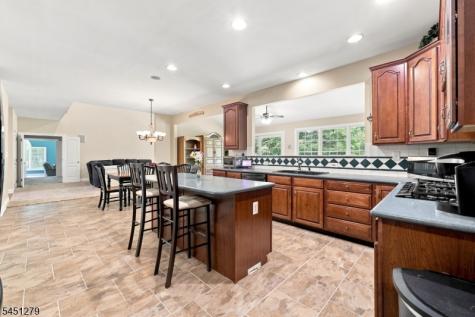 39 Ascot Drive Washington NJ 07853