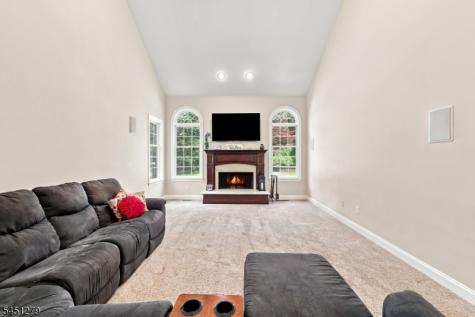 39 Ascot Drive Washington NJ 07853
