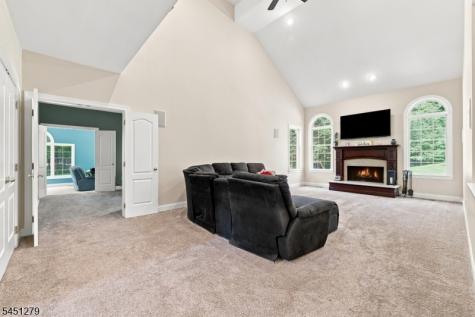 39 Ascot Drive Washington NJ 07853