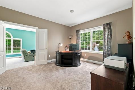 39 Ascot Drive Washington NJ 07853