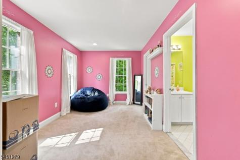 39 Ascot Drive Washington NJ 07853