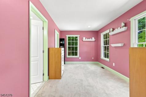 39 Ascot Drive Washington NJ 07853