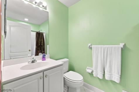 39 Ascot Drive Washington NJ 07853