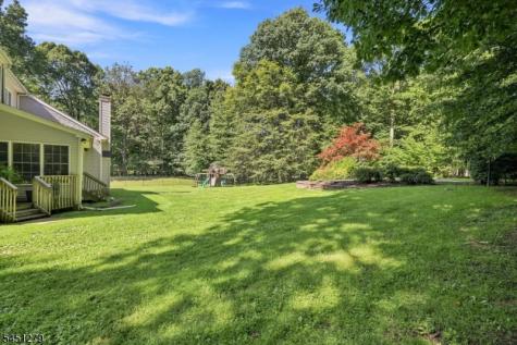 39 Ascot Drive Washington NJ 07853