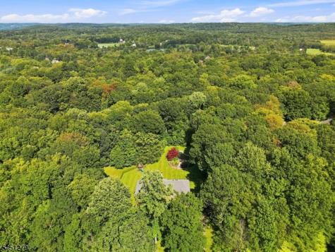 39 Ascot Drive Washington NJ 07853