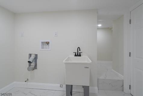 6 Dawes Avenue West Orange NJ 07052