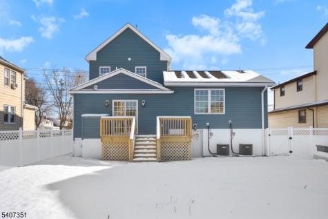 715 Stuyvesant Avenue Lyndhurst NJ 07071