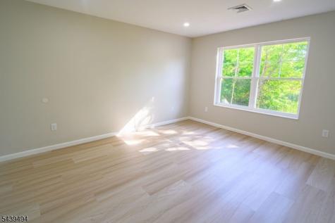 10 B Delar Parkway Franklin NJ 08823