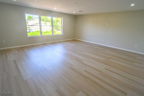 10 B Delar Parkway Franklin NJ 08823