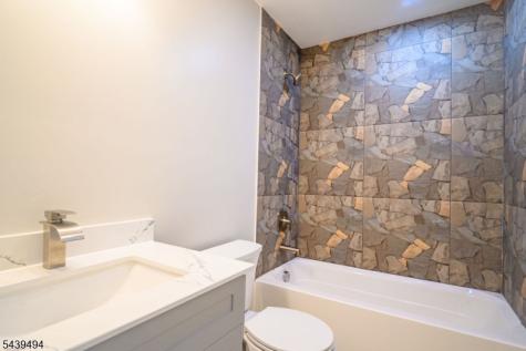 10 B Delar Parkway Franklin NJ 08823