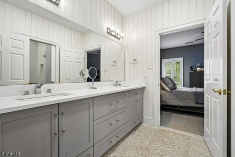 1 Buckeye Lane Raritan NJ 08822
