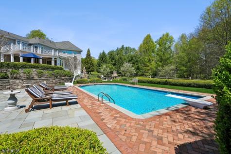 1 Buckeye Lane Raritan NJ 08822