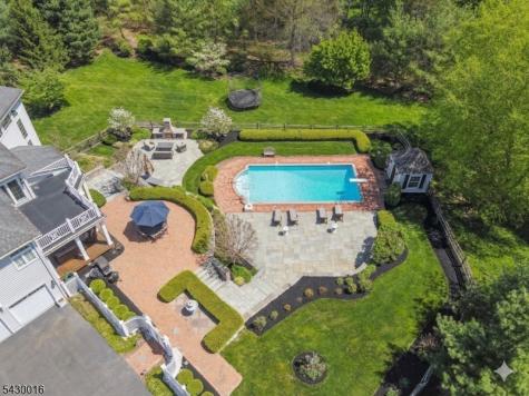 1 Buckeye Lane Raritan NJ 08822