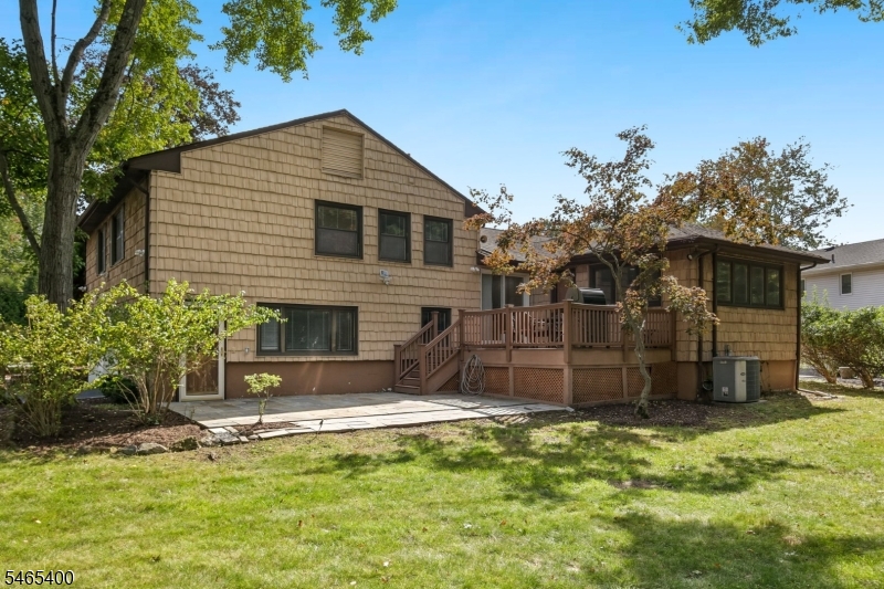 65 Springbrook Road Livingston NJ 07039