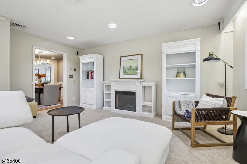 65 Springbrook Road Livingston NJ 07039