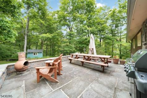 235 Brook Valley Road Montville NJ 07082