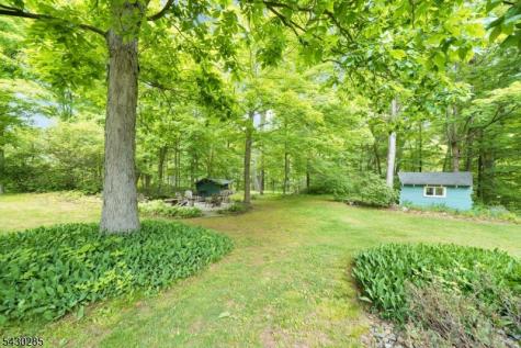 235 Brook Valley Road Montville NJ 07082