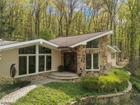 174 Bliss Road Mendham NJ 07945
