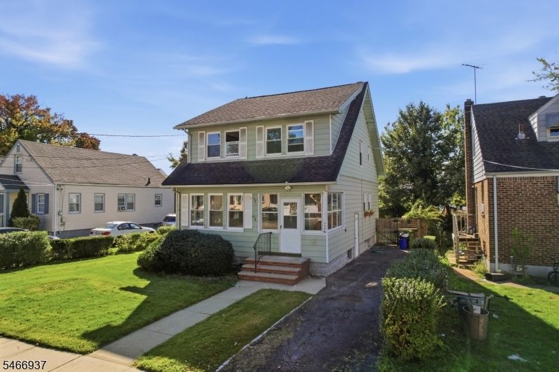 428 E 4th Avenue Roselle NJ 07203