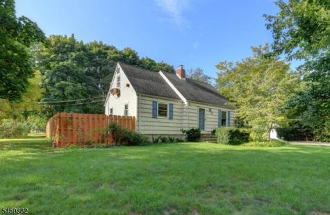 39 Sunset Road Pequannock NJ 07444