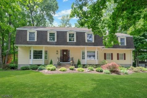 20 Lark Lane Jefferson NJ 07438