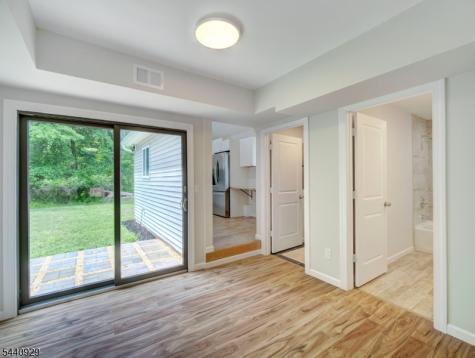 8 Britton Road Delaware NJ 08559