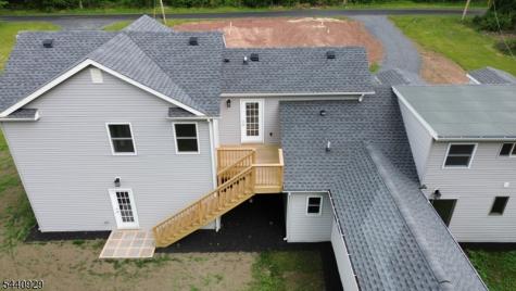 8 Britton Road Delaware NJ 08559