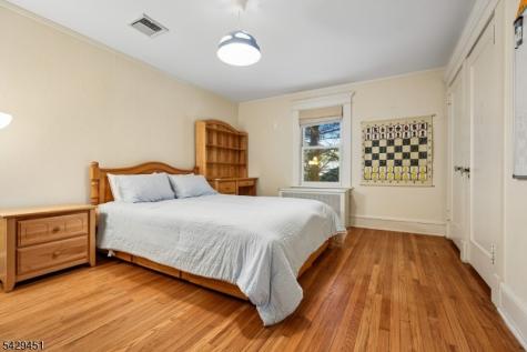 173 Highland Avenue Ridgewood Village NJ 07450