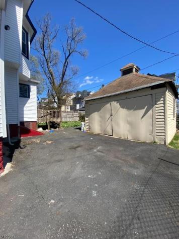 72 Ingraham Place Newark NJ 07108