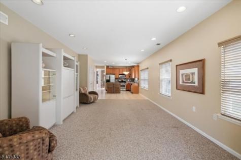 3 Daulton Drive Franklin NJ 08873