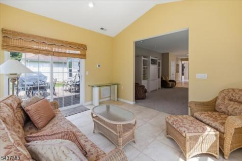3 Daulton Drive Franklin NJ 08873