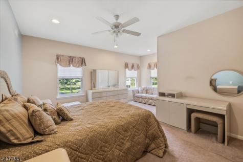3 Daulton Drive Franklin NJ 08873