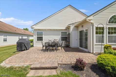 3 Daulton Drive Franklin NJ 08873