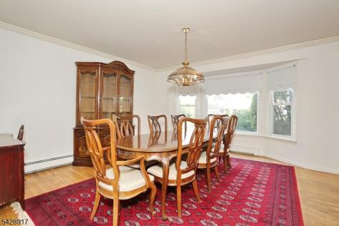 544 Hague Court Oradell NJ 07649