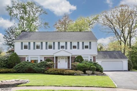 544 Hague Court Oradell NJ 07649