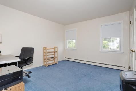 544 Hague Court Oradell NJ 07649
