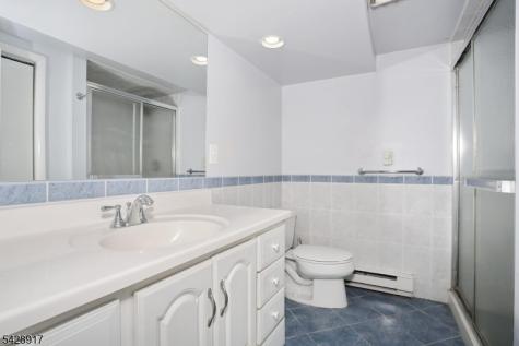 544 Hague Court Oradell NJ 07649
