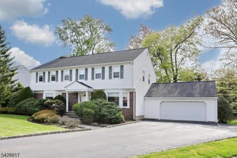 544 Hague Court Oradell NJ 07649