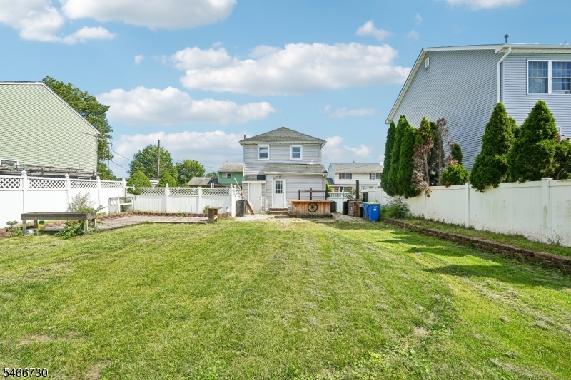 94 S 21st Avenue Manville NJ 08835