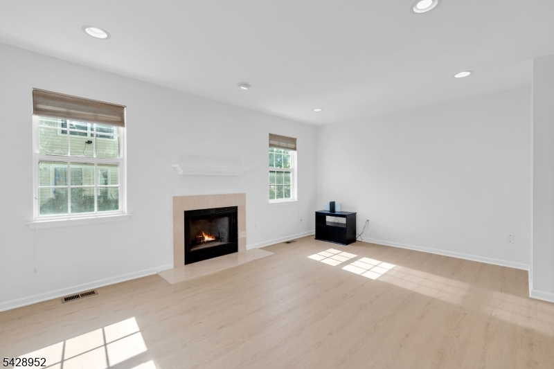 4 Leigh Road Hillsborough NJ 08844