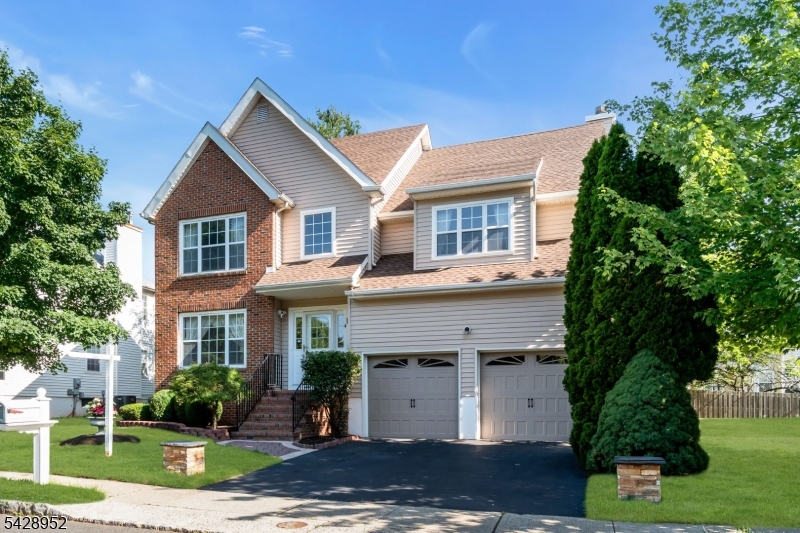 4 Leigh Road Hillsborough NJ 08844