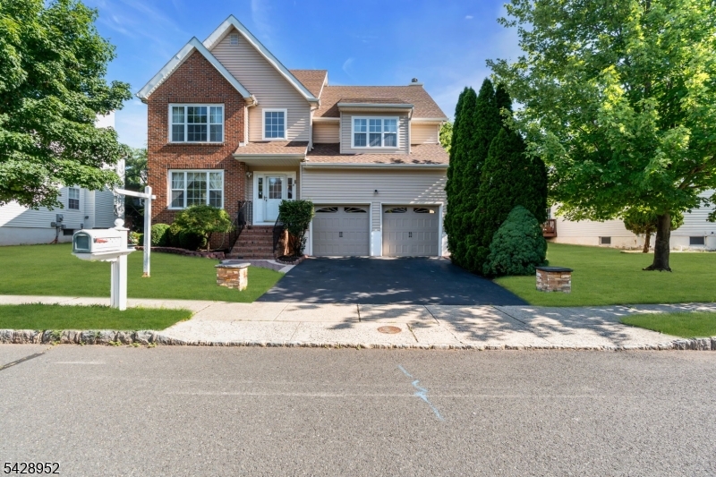 4 Leigh Road Hillsborough NJ 08844