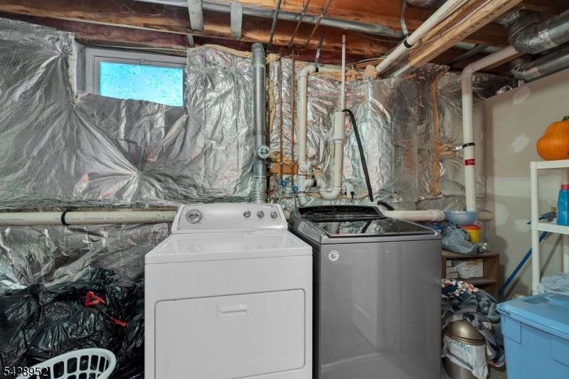4 Leigh Road Hillsborough NJ 08844