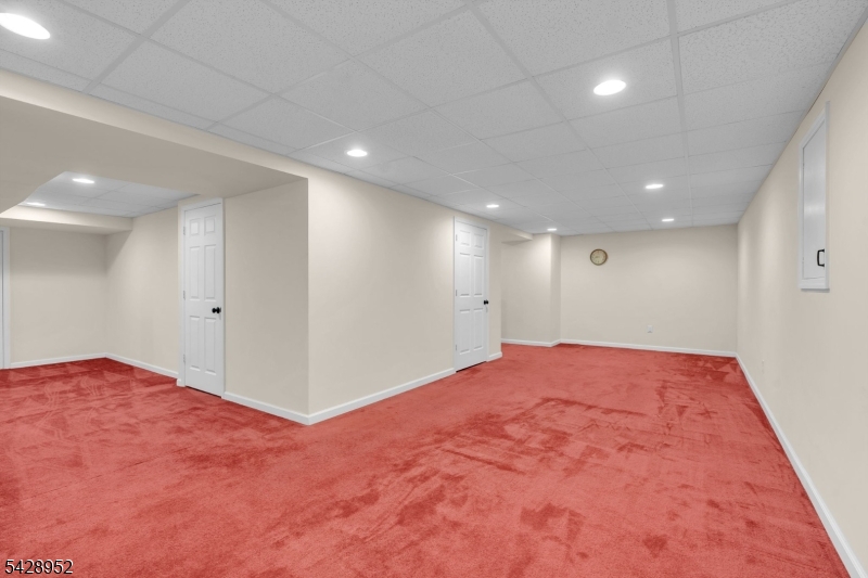 4 Leigh Road Hillsborough NJ 08844