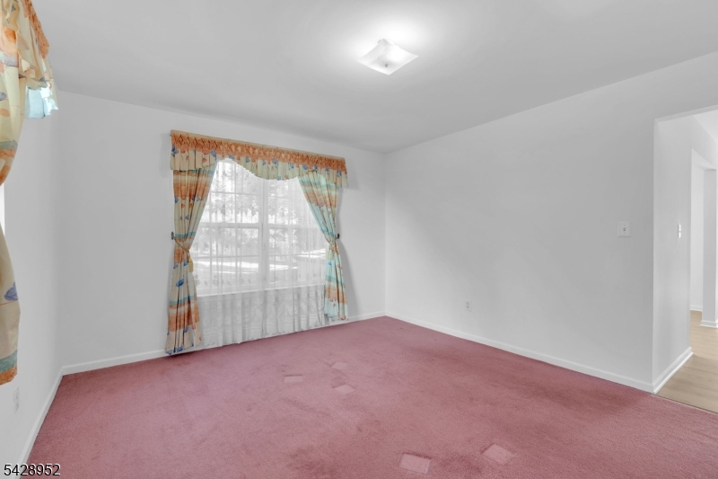 4 Leigh Road Hillsborough NJ 08844