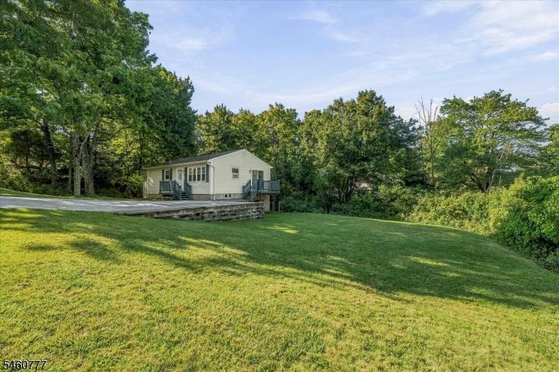 12 Doe Run Vernon NJ 07422