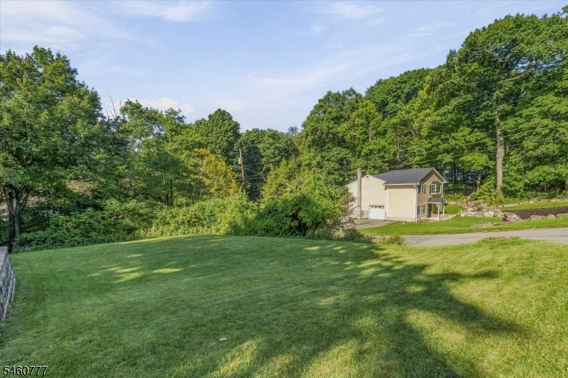 12 Doe Run Vernon NJ 07422