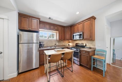 84 West Shore Road Denville NJ 07834