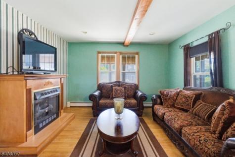 88 Madison Street Newton NJ 07860