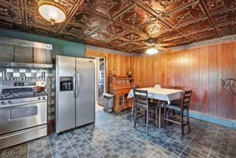 88 Madison Street Newton NJ 07860